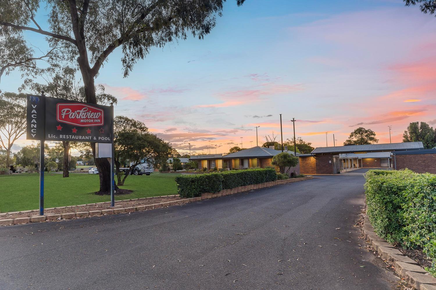 Parkview Motor Inn Parkes Exterior foto