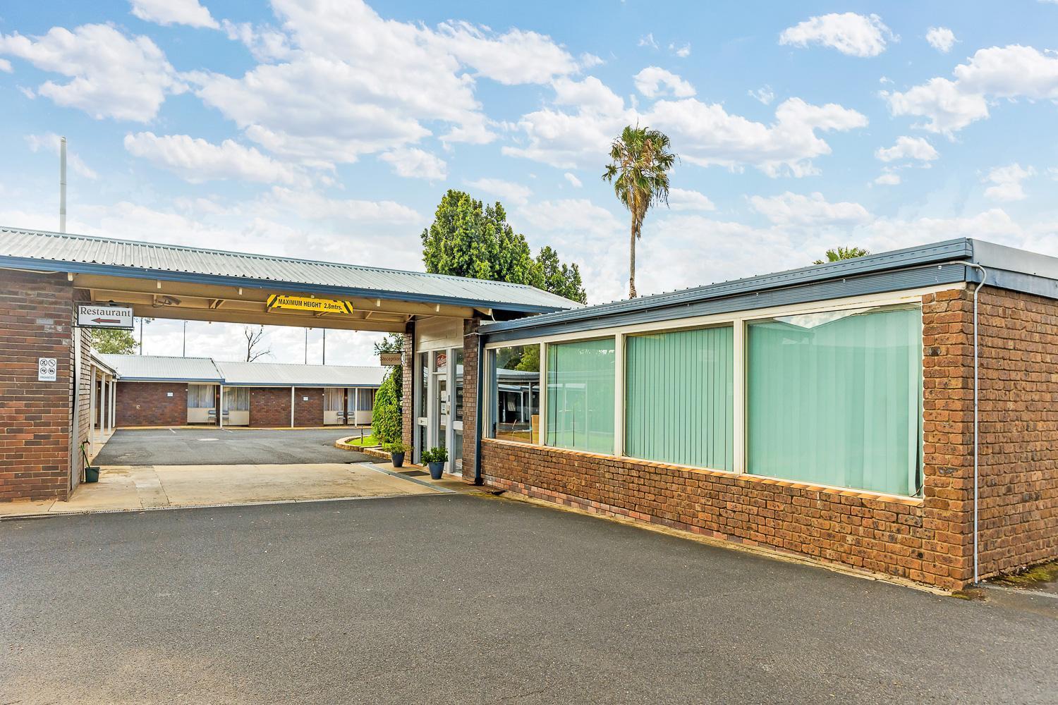 Parkview Motor Inn Parkes Exterior foto